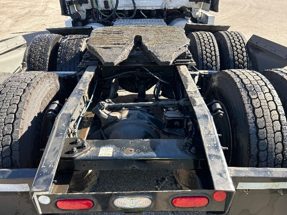 Sleeper Tractor-Heavy Duty Tractors-Freightliner-2020-T12664ST-Garner-NC-690,956\n\t\tmiles-$ 45,500 - Image 6