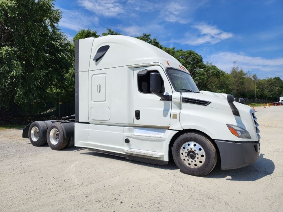 Your Next Used 2020 Freightliner T12664ST, 716206, Is For Sale And