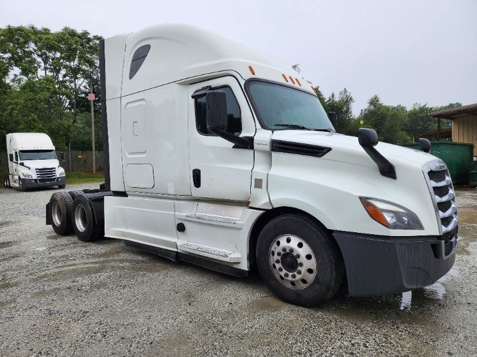Your Next Used 2020 Freightliner T12664ST, 716290, Is For Sale And
