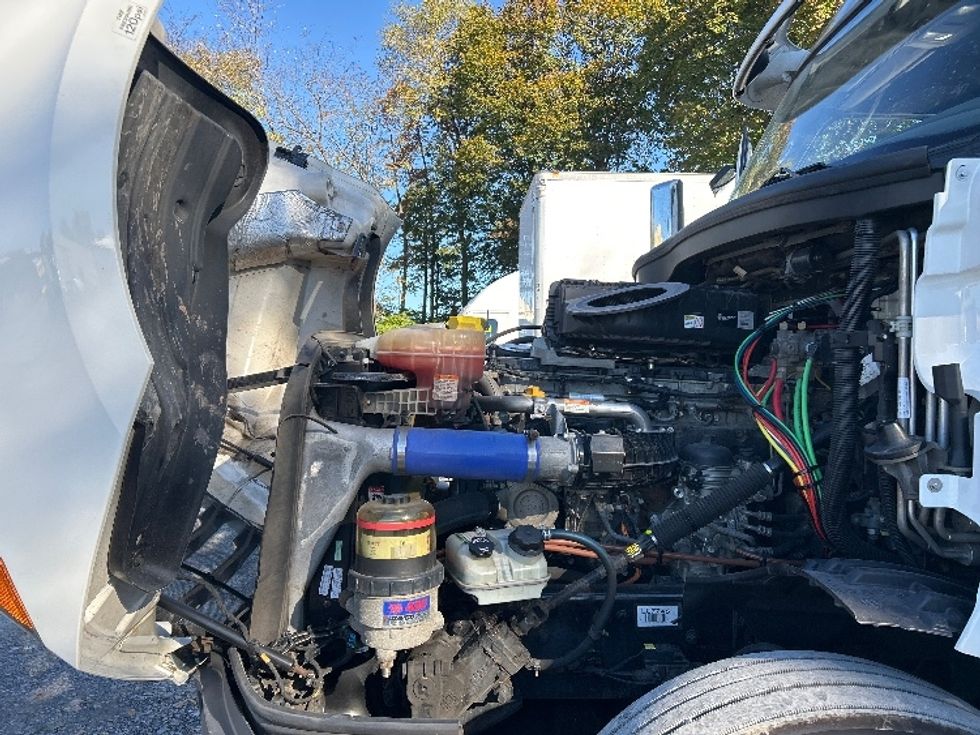 Sleeper Tractor-Heavy Duty Tractors-Freightliner-2020-T12664ST-Harrisburg-PA-471,479\n\t\tmiles-$ 60,750 - Image 21