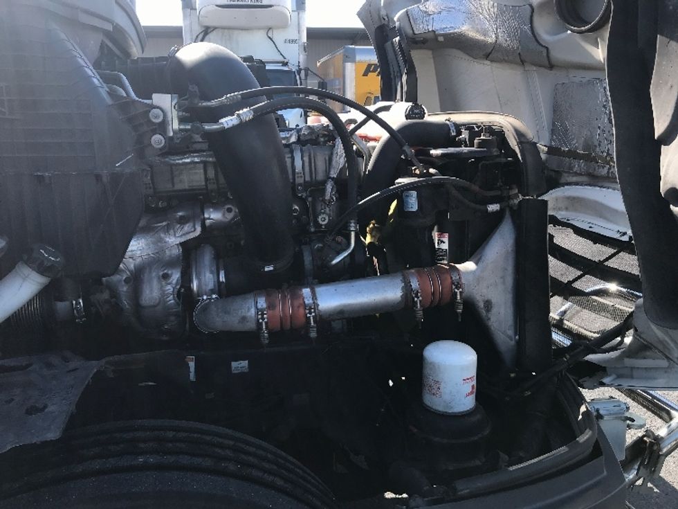 Sleeper Tractor-Heavy Duty Tractors-Freightliner-2020-T12664ST-Harrisonburg-VA-492,460\n\t\tmiles-$ 58,000 - Image 20