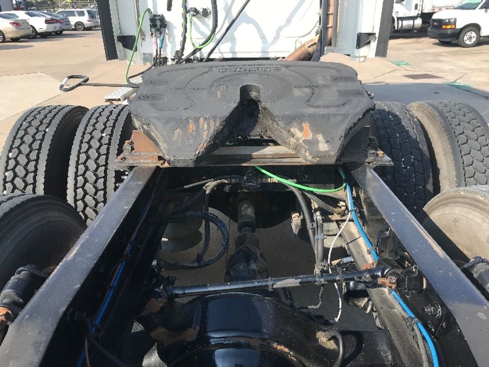 Sleeper Tractor-Heavy Duty Tractors-Freightliner-2020-T12664ST-Houston-TX-228,537\n\t\tmiles-$ 83,000 - Image 6