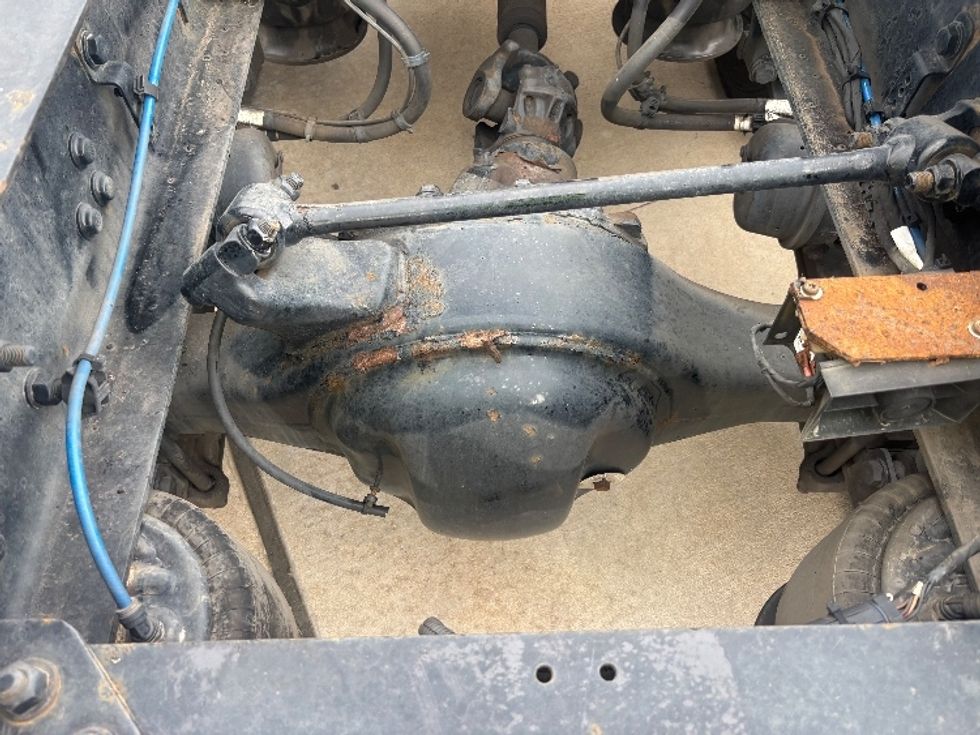 Sleeper Tractor-Heavy Duty Tractors-Freightliner-2020-T12664ST-Houston-TX-682,040\n\t\tmiles-$ 50,750 - Image 6