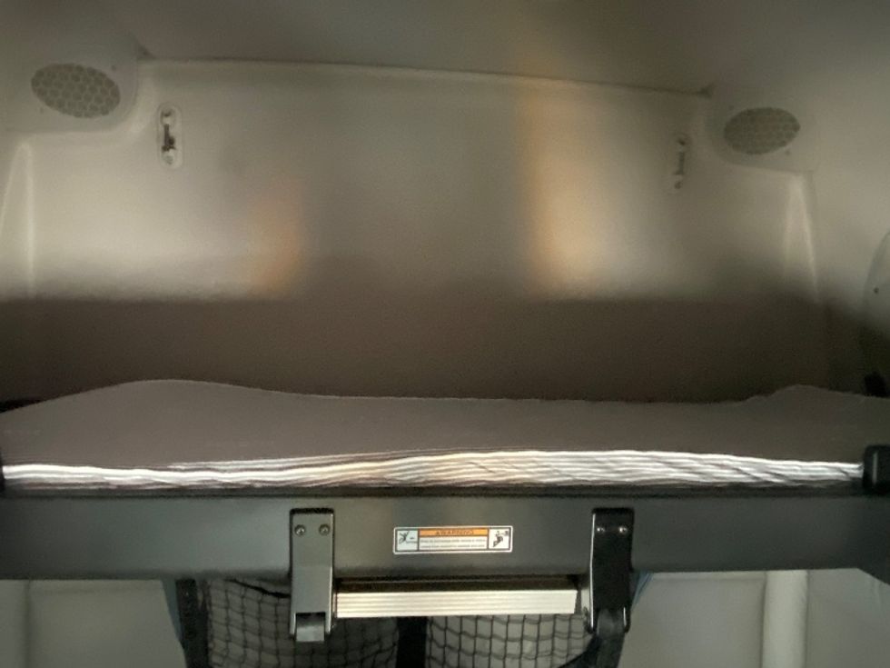 Sleeper Tractor-Heavy Duty Tractors-Freightliner-2020-T12664ST-Knoxville-TN-592,502\n\t\tmiles-$ 57,250 - Image 17