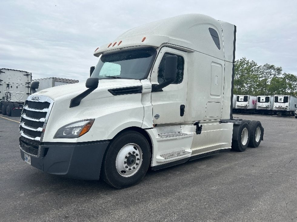 Sleeper Tractor-Heavy Duty Tractors-Freightliner-2020-T12664ST-La Porte-IN-580,867\n\t\tmiles-$ 57,000 - Image 3