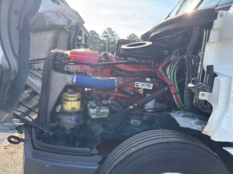 Sleeper Tractor-Heavy Duty Tractors-Freightliner-2020-T12664ST-Ladson-SC-374,780\n\t\tmiles-$ 71,250 - Image 21