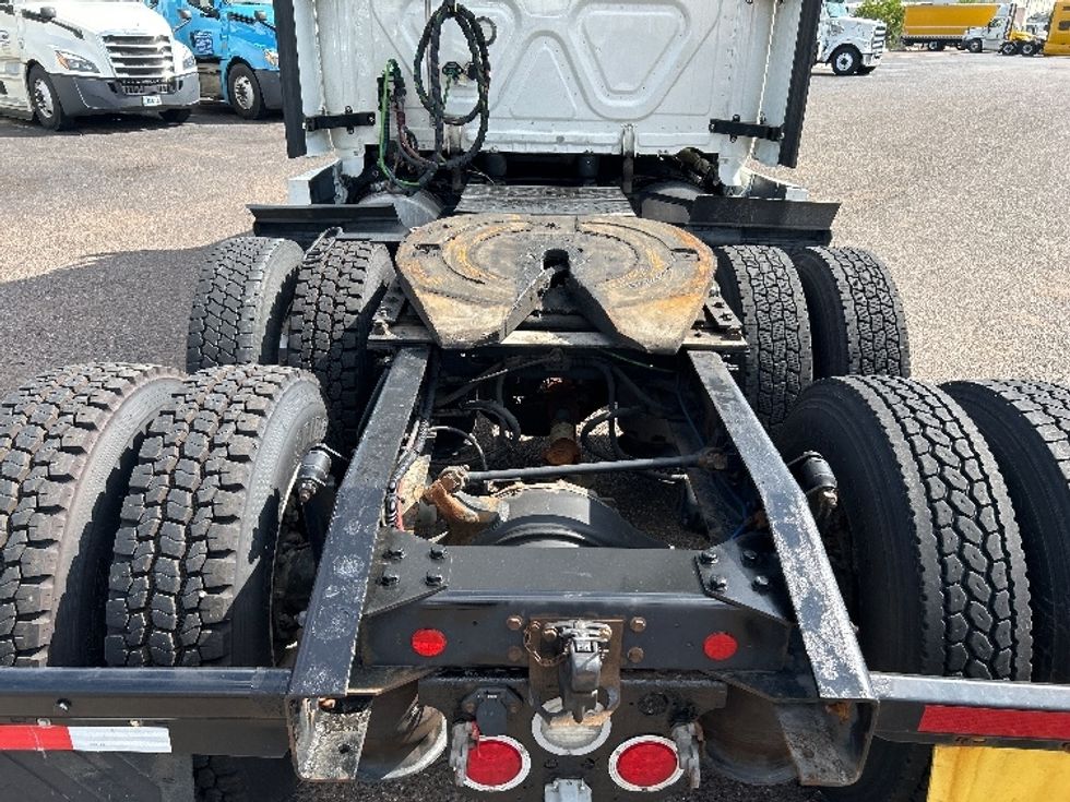 Sleeper Tractor-Heavy Duty Tractors-Freightliner-2020-T12664ST-Laredo-TX-473,258\n\t\tmiles-$ 67,000 - Image 6