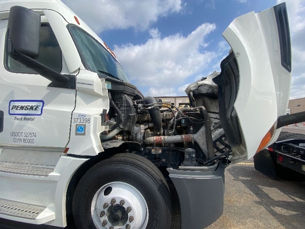 Sleeper Tractor-Heavy Duty Tractors-Freightliner-2020-T12664ST-Laredo-TX-519,240\n\t\tmiles-$ 63,750 - Image 20
