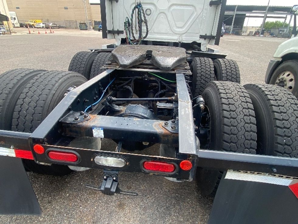 Sleeper Tractor-Heavy Duty Tractors-Freightliner-2020-T12664ST-Laredo-TX-519,240\n\t\tmiles-$ 63,750 - Image 6