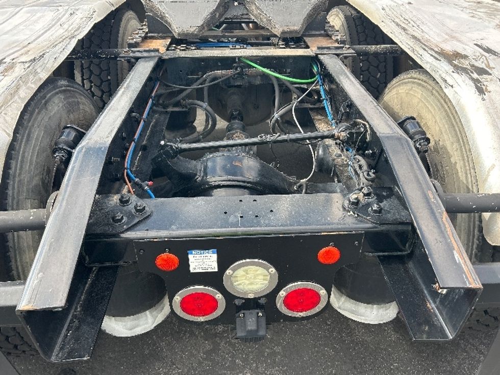 Sleeper Tractor-Heavy Duty Tractors-Freightliner-2020-T12664ST-Las Vegas-NV-311,960\n\t\tmiles-$ 81,250 - Image 6