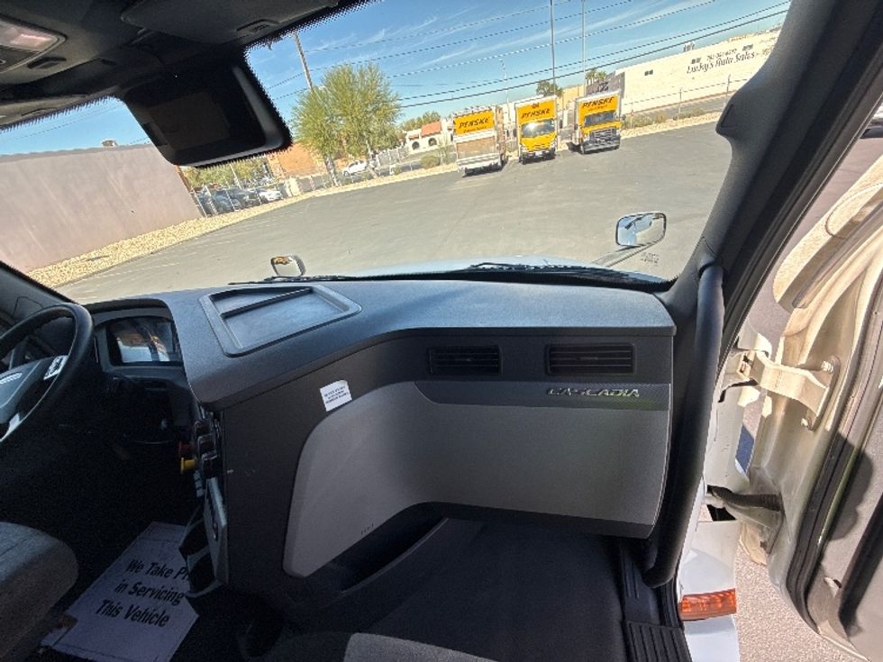 Sleeper Tractor-Heavy Duty Tractors-Freightliner-2020-T12664ST-Las Vegas-NV-627,185\n\t\tmiles-$ 56,000 - Image 14