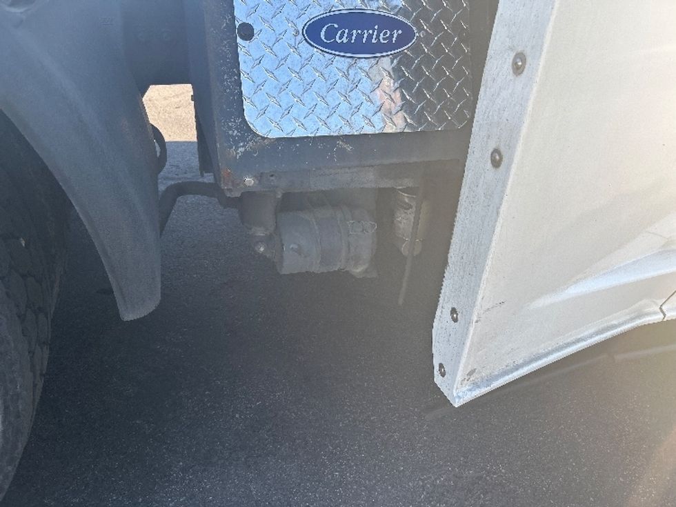 Sleeper Tractor-Heavy Duty Tractors-Freightliner-2020-T12664ST-Las Vegas-NV-687,618\n\t\tmiles-$ 47,250 - Image 22