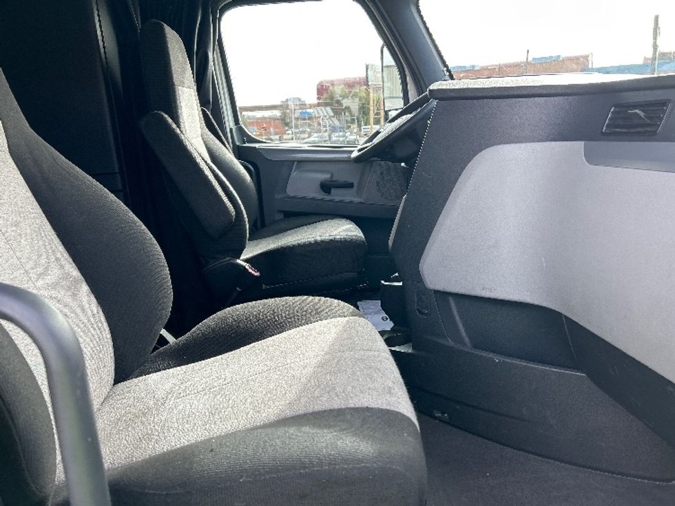 Sleeper Tractor-Heavy Duty Tractors-Freightliner-2020-T12664ST-Las Vegas-NV-739,483\n\t\tmiles-$ 43,000 - Image 15