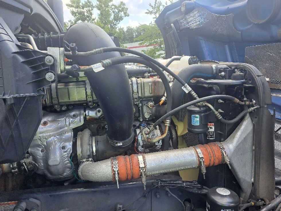 Sleeper Tractor-Heavy Duty Tractors-Freightliner-2020-T12664ST-Lithia Springs-GA-663,500\n\t\tmiles-$ 50,500 - Image 20