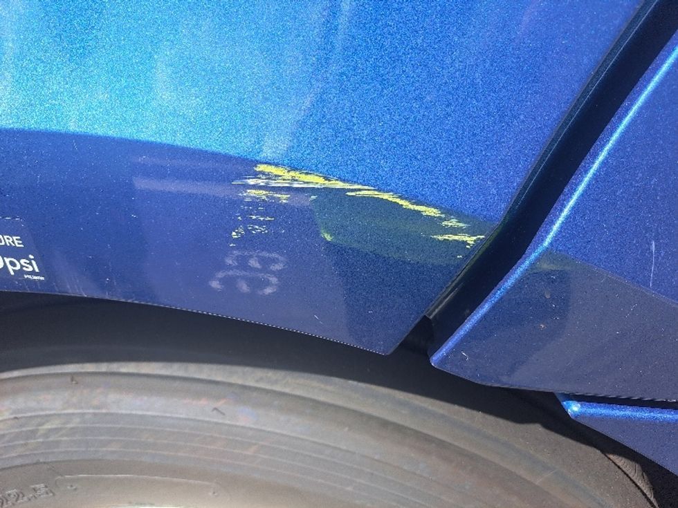 Sleeper Tractor-Heavy Duty Tractors-Freightliner-2020-T12664ST-Lithia Springs-GA-663,500\n\t\tmiles-$ 50,500 - Image 22