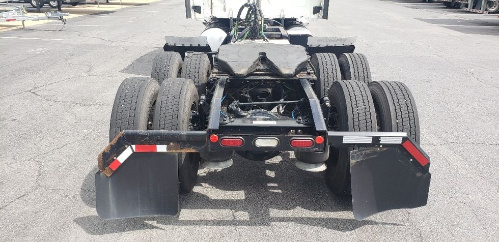 Sleeper Tractor-Heavy Duty Tractors-Freightliner-2020-T12664ST-Little Rock-AR-683,922\n\t\tmiles-$ 45,500 - Image 6