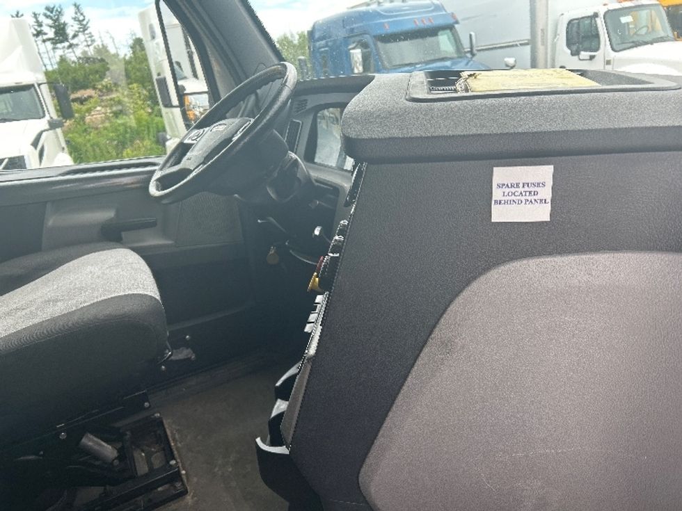 Sleeper Tractor-Heavy Duty Tractors-Freightliner-2020-T12664ST-Milwaukee-WI-354,883\n\t\tmiles-$ 71,250 - Image 15