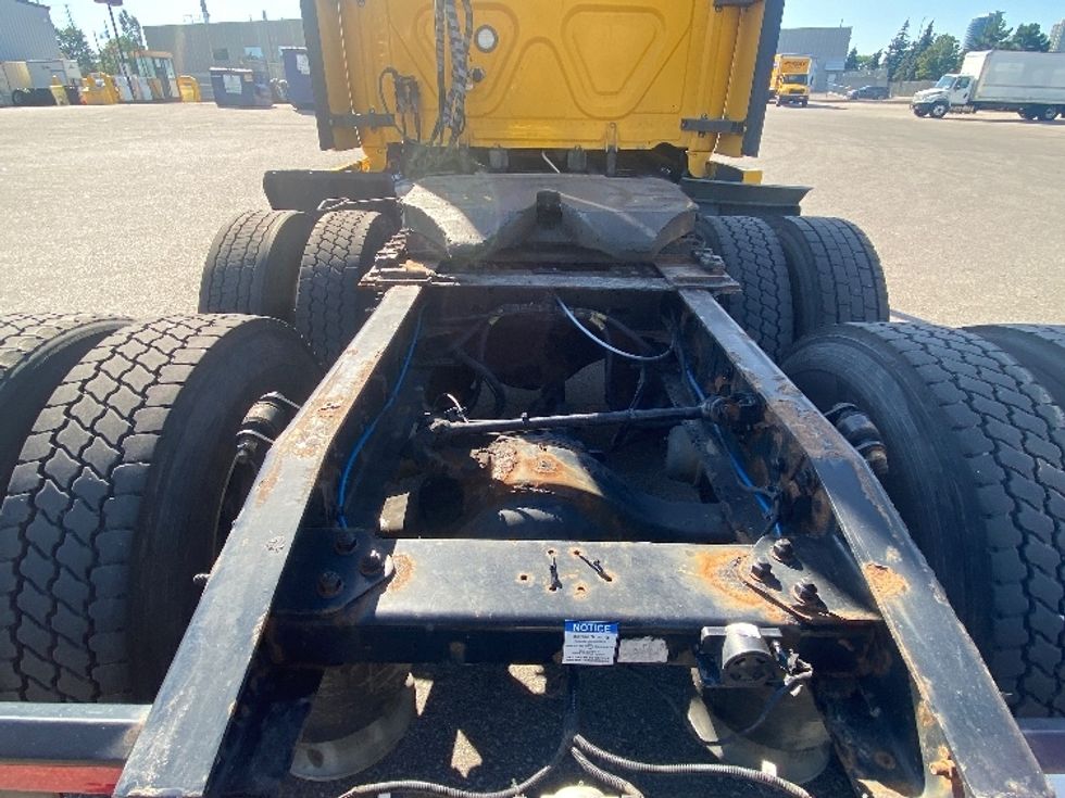 Sleeper Tractor-Heavy Duty Tractors-Freightliner-2020-T12664ST-Mississauga-ON-1,220,744\n\t\tkm-$ 56,750 - Image 6