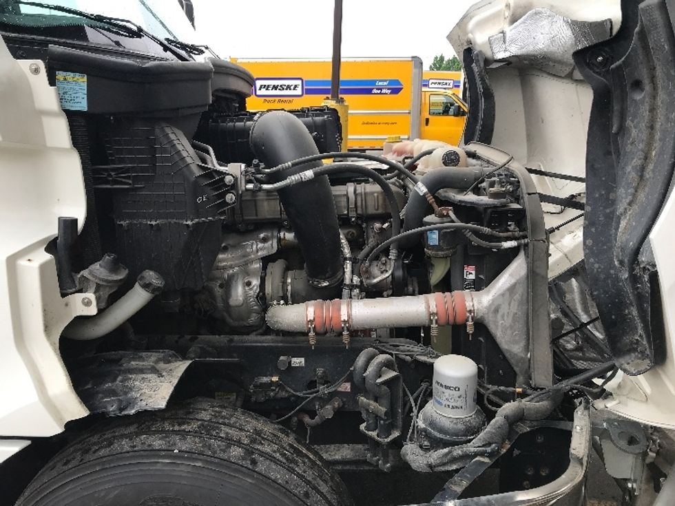 Sleeper Tractor-Heavy Duty Tractors-Freightliner-2020-T12664ST-Moberly-MO-390,981\n\t\tmiles-$ 71,500 - Image 20