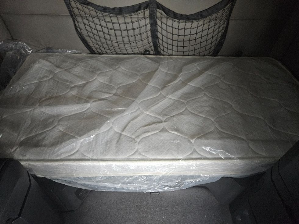 Sleeper Tractor-Heavy Duty Tractors-Freightliner-2020-T12664ST-Moberly-MO-528,120\n\t\tmiles-$ 62,500 - Image 17