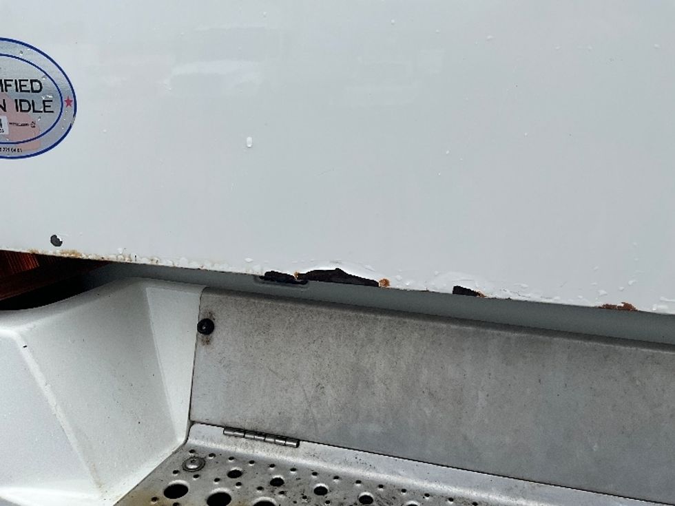 Sleeper Tractor-Heavy Duty Tractors-Freightliner-2020-T12664ST-Moncton-NB-1,092,411\n\t\tkm-$ 64,750 - Image 23