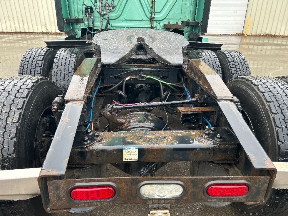 Sleeper Tractor-Heavy Duty Tractors-Freightliner-2020-T12664ST-Moncton-NB-959,597\n\t\tkm-$ 64,000 - Image 6