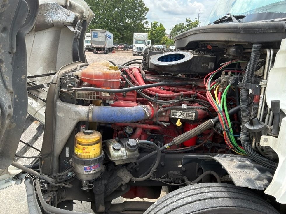 Sleeper Tractor-Heavy Duty Tractors-Freightliner-2020-T12664ST-Montgomery-AL-412,806\n\t\tmiles-$ 74,250 - Image 21