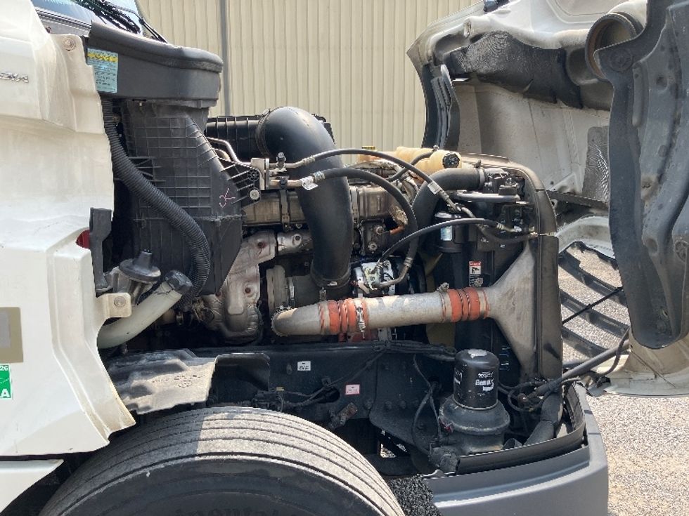 Sleeper Tractor-Heavy Duty Tractors-Freightliner-2020-T12664ST-Montgomery-AL-568,660\n\t\tmiles-$ 59,000 - Image 20