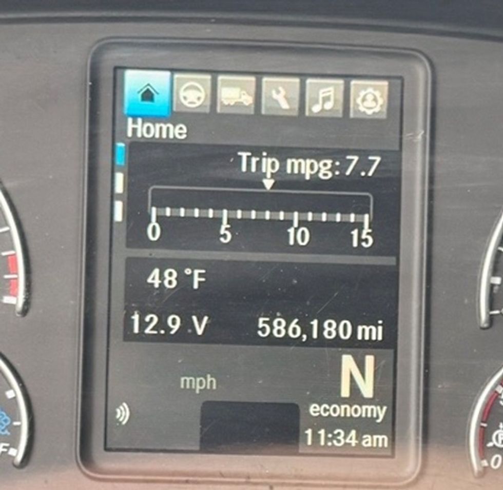 Sleeper Tractor-Heavy Duty Tractors-Freightliner-2020-T12664ST-North Liberty-IA-599,668\n\t\tmiles-$ 52,250 - Image 22