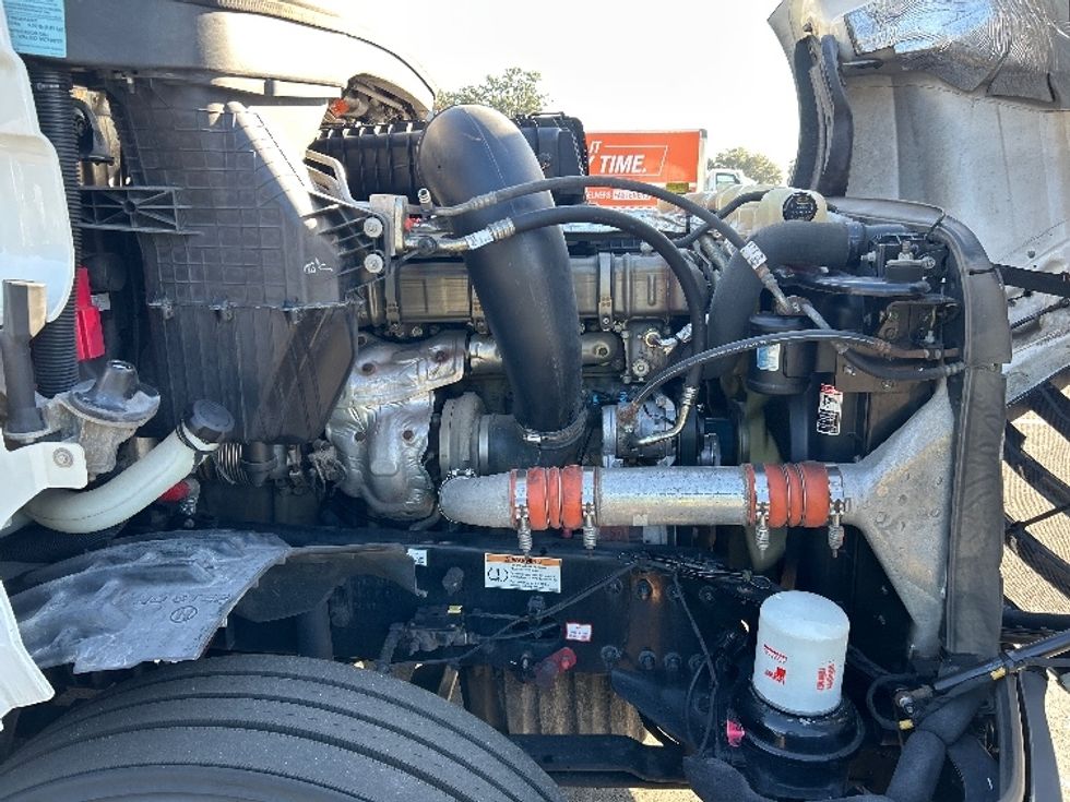 Sleeper Tractor-Heavy Duty Tractors-Freightliner-2020-T12664ST-Ocala-FL-532,176\n\t\tmiles-$ 58,750 - Image 20