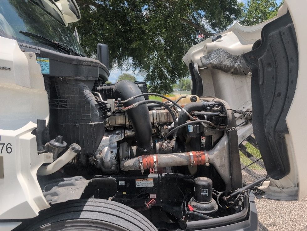 Sleeper Tractor-Heavy Duty Tractors-Freightliner-2020-T12664ST-Ocala-FL-726,499\n\t\tmiles-$ 45,500 - Image 20