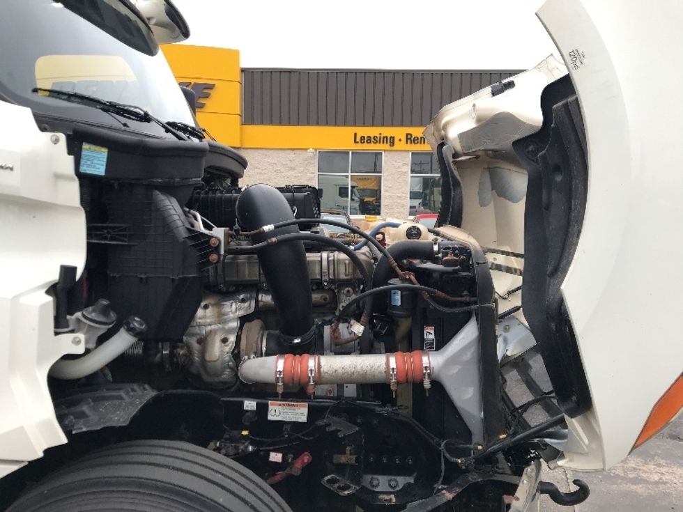 Sleeper Tractor-Heavy Duty Tractors-Freightliner-2020-T12664ST-Oklahoma City-OK-279,064\n\t\tmiles-$ 82,500 - Image 20