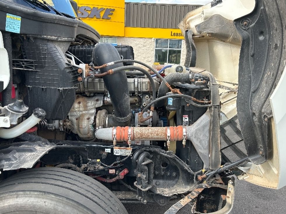 Sleeper Tractor-Heavy Duty Tractors-Freightliner-2020-T12664ST-Oklahoma City-OK-340,458\n\t\tmiles-$ 79,000 - Image 20