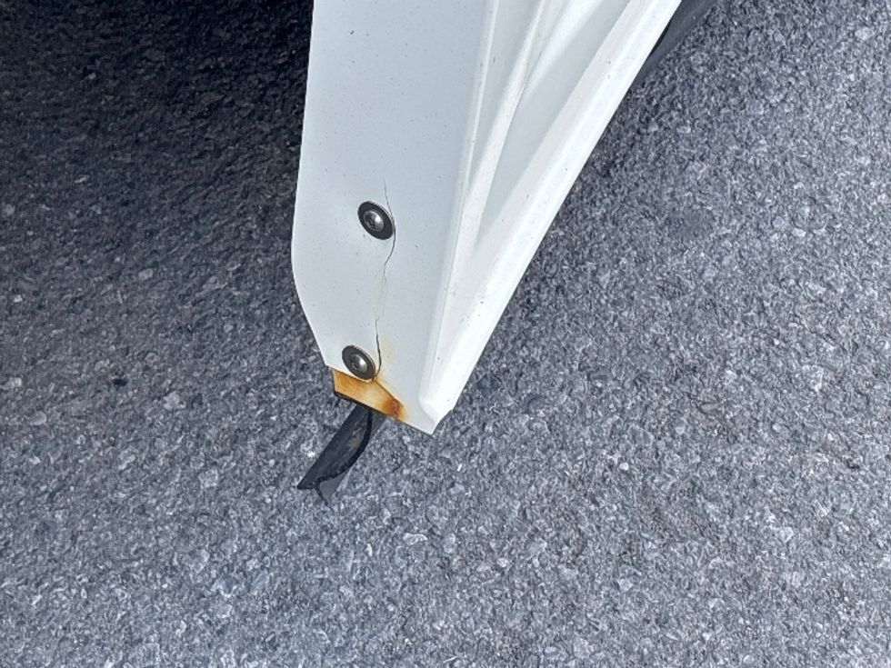 Sleeper Tractor-Heavy Duty Tractors-Freightliner-2020-T12664ST-Ottawa-ON-1,043,233\n\t\tkm-$ 67,250 - Image 22