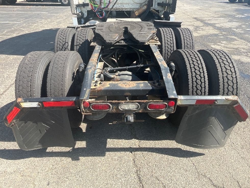 Sleeper Tractor-Heavy Duty Tractors-Freightliner-2020-T12664ST-Parsippany-NJ-410,637\n\t\tmiles-$ 67,000 - Image 6