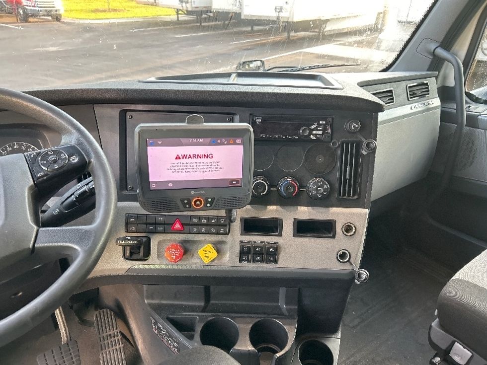 Sleeper Tractor-Heavy Duty Tractors-Freightliner-2020-T12664ST-Pensacola-FL-494,657\n\t\tmiles-$ 58,000 - Image 12