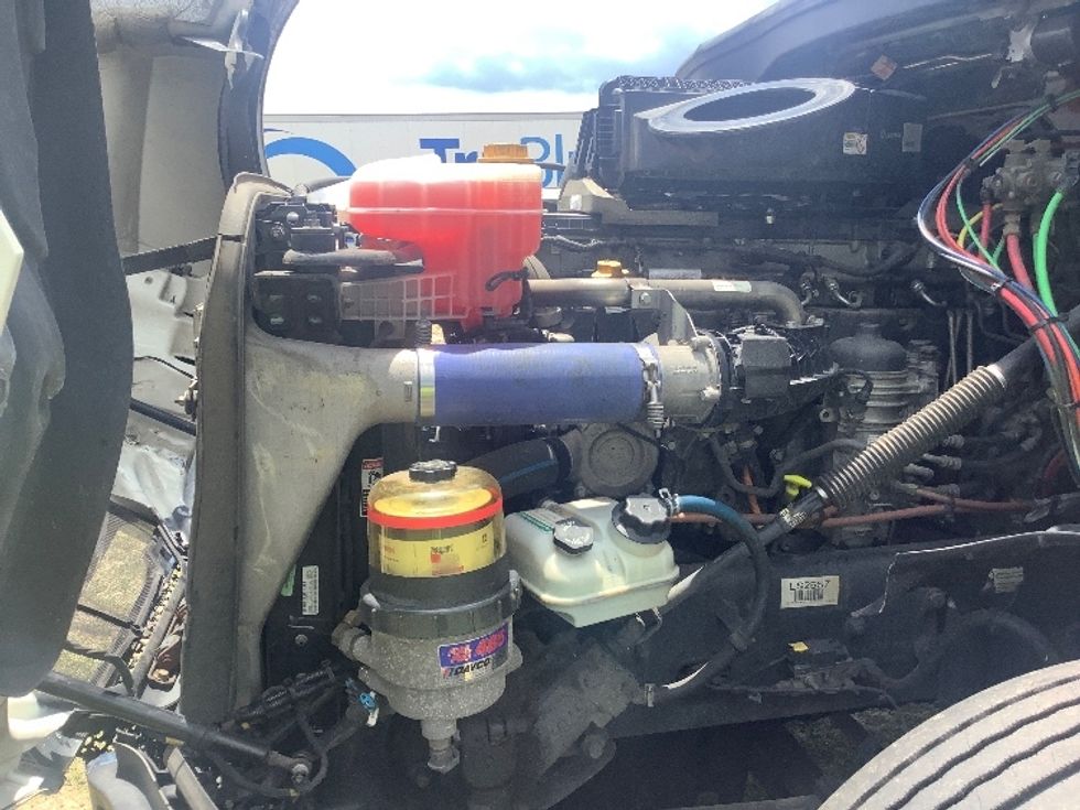 Sleeper Tractor-Heavy Duty Tractors-Freightliner-2020-T12664ST-Pensacola-FL-709,200\n\t\tmiles-$ 45,750 - Image 21