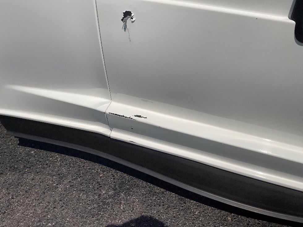 Sleeper Tractor-Heavy Duty Tractors-Freightliner-2020-T12664ST-Phoenix-AZ-451,696\n\t\tmiles-$ 70,250 - Image 22