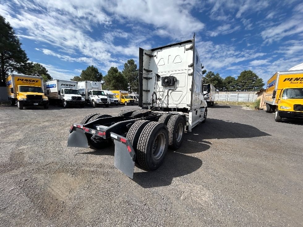 Sleeper Tractor-Heavy Duty Tractors-Freightliner-2020-T12664ST-Phoenix-AZ-459,331\n\t\tmiles-$ 72,000 - Image 7