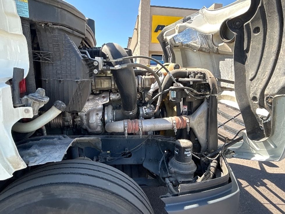 Sleeper Tractor-Heavy Duty Tractors-Freightliner-2020-T12664ST-Phoenix-AZ-509,280\n\t\tmiles-$ 66,250 - Image 20