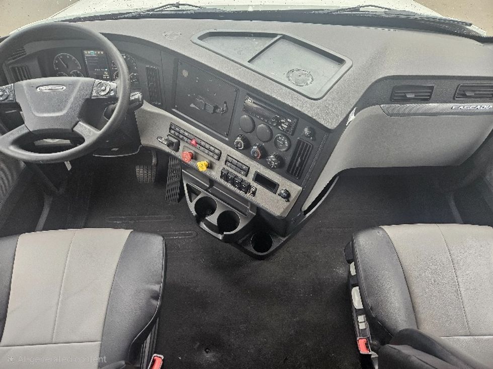 Sleeper Tractor-Heavy Duty Tractors-Freightliner-2020-T12664ST-Poplar Bluff-MO-606,629\n\t\tmiles-$ 52,750 - Image 12