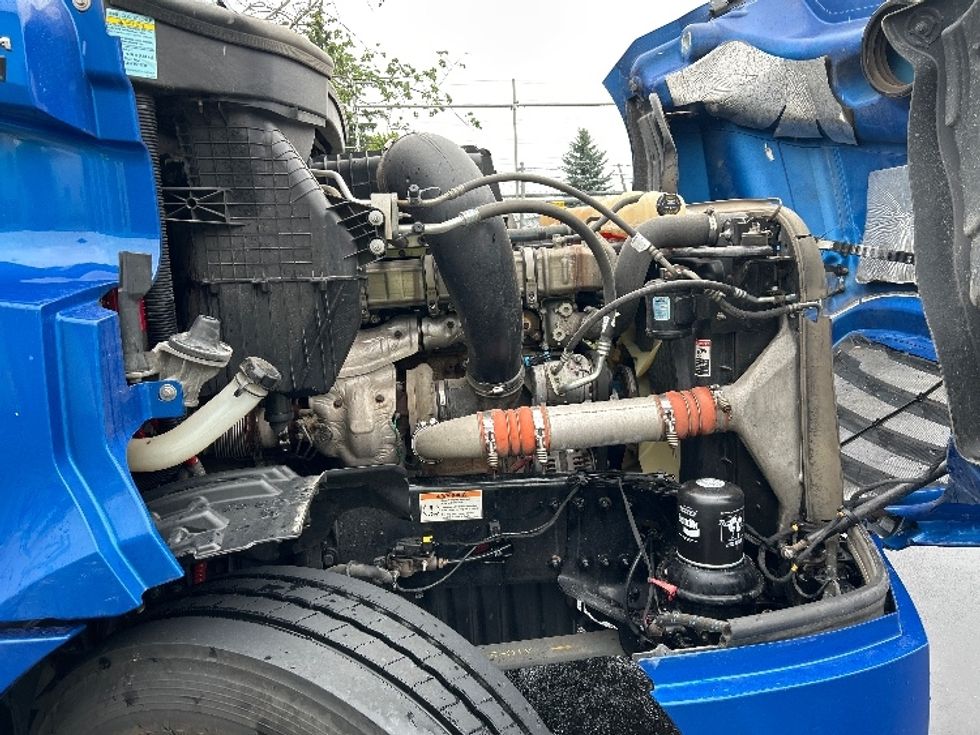 Sleeper Tractor-Heavy Duty Tractors-Freightliner-2020-T12664ST-Portland-OR-476,341\n\t\tmiles-$ 67,750 - Image 19
