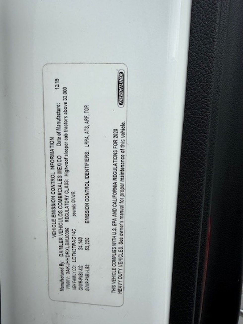 Sleeper Tractor-Heavy Duty Tractors-Freightliner-2020-T12664ST-Portland-OR-798,911\n\t\tmiles-$ 39,750 - Image 22