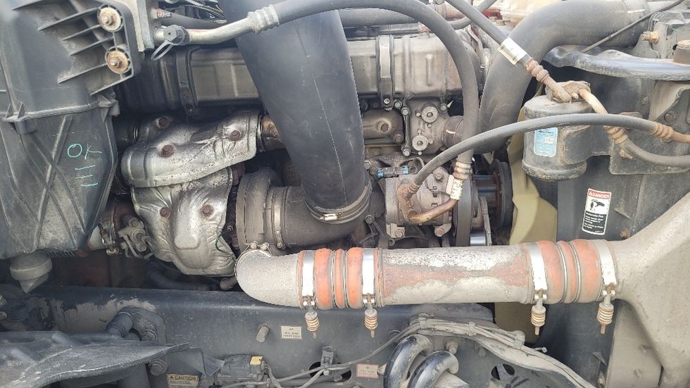 Sleeper Tractor-Heavy Duty Tractors-Freightliner-2020-T12664ST-South Plainfield-NJ-380,805\n\t\tmiles-$ 69,500 - Image 20