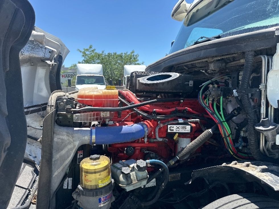 Sleeper Tractor-Heavy Duty Tractors-Freightliner-2020-T12664ST-Sparks-NV-549,172\n\t\tmiles-$ 67,000 - Image 21