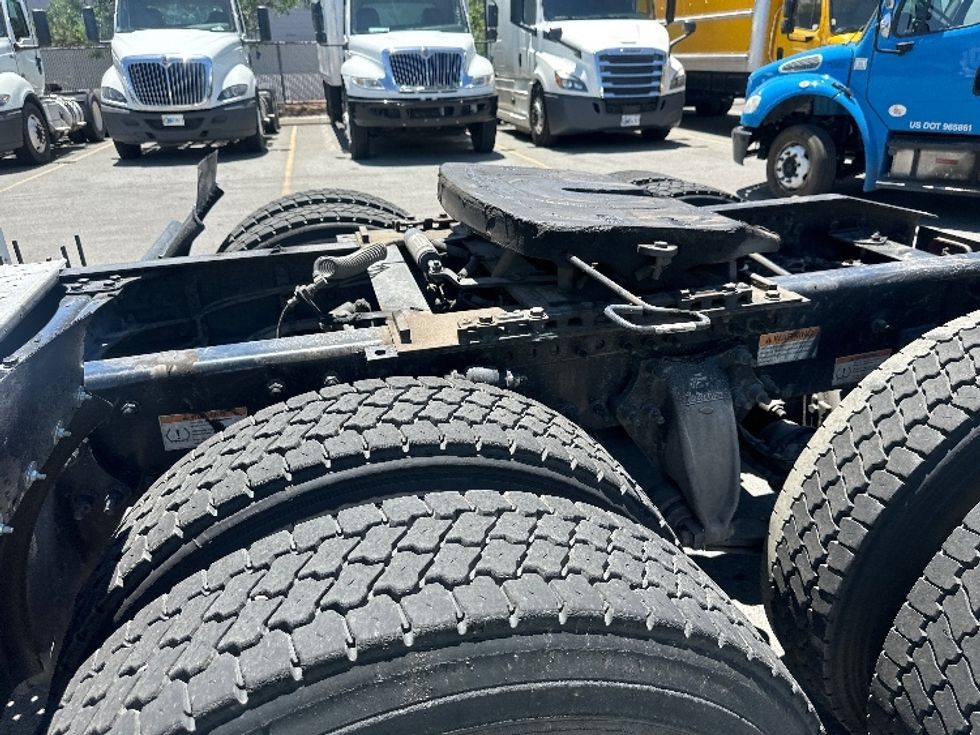 Sleeper Tractor-Heavy Duty Tractors-Freightliner-2020-T12664ST-Sparks-NV-549,172\n\t\tmiles-$ 67,000 - Image 22