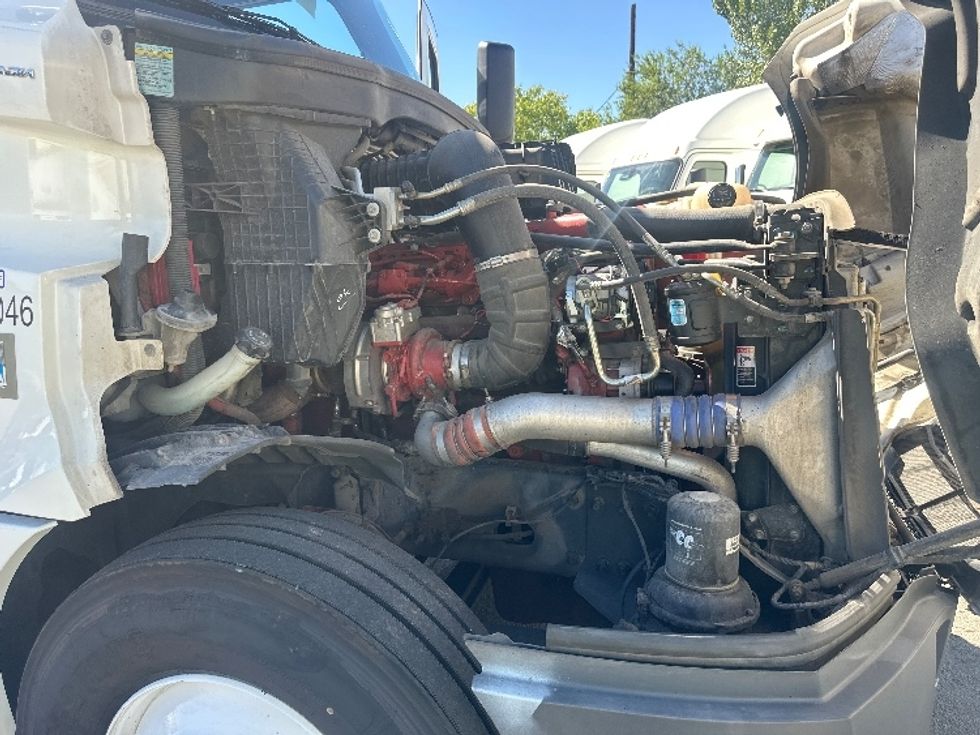 Sleeper Tractor-Heavy Duty Tractors-Freightliner-2020-T12664ST-Sparks-NV-596,739\n\t\tmiles-$ 62,750 - Image 20