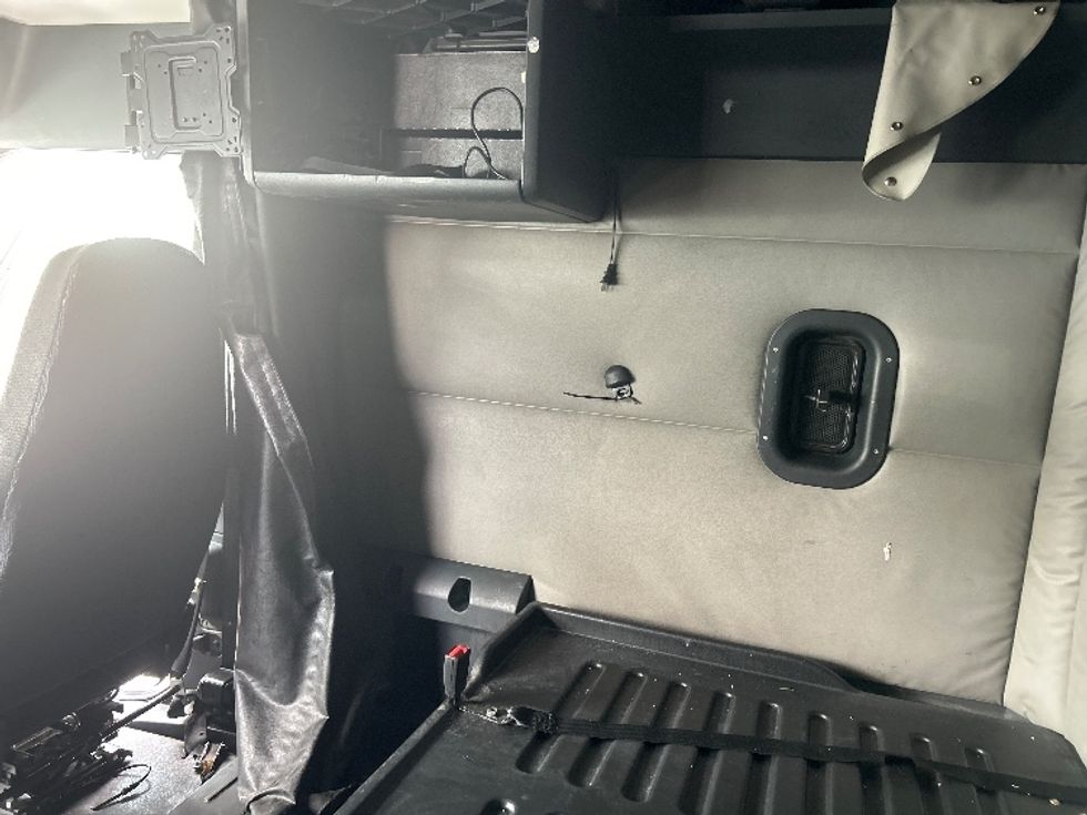 Sleeper Tractor-Heavy Duty Tractors-Freightliner-2020-T12664ST-Sparks-NV-672,138\n\t\tmiles-$ 56,250 - Image 18