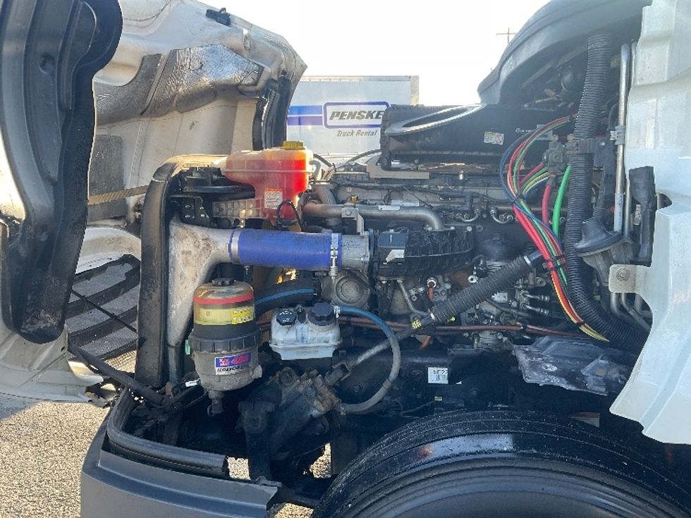 Sleeper Tractor-Heavy Duty Tractors-Freightliner-2020-T12664ST-Tacoma-WA-412,896\n\t\tmiles-$ 67,250 - Image 21