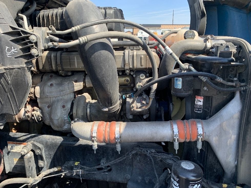 Sleeper Tractor-Heavy Duty Tractors-Freightliner-2020-T12664ST-Torrance-CA-447,828\n\t\tmiles-$ 61,000 - Image 20